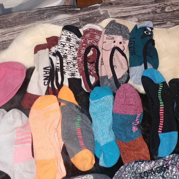 Muk Luk 11 pairs crew / thigh Christmas sock lot - Picture 2 of 6